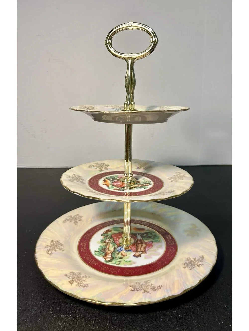 Yau Shing YS Hong Kong 1940s 3-Tier Cake Stand Iridescent Lustre Fragonard, 14”